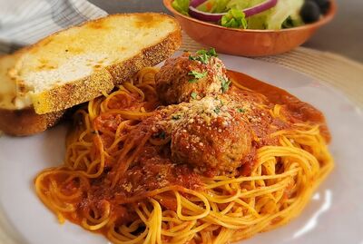 Spaguetti with Meatballs