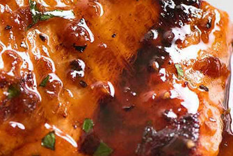 Seared Salmon* แซลม่อนย่าง