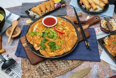 PRAWN OMELETTE