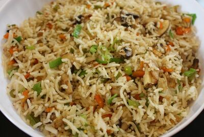 Arroz Frito Pollo Masala