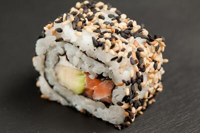 Uramaki Rainbow