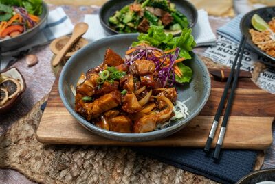 CRISPY PORK WITH GINGER SAUCE 	🌶️🌶️ (Signature Dish)