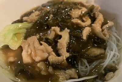 雪菜肉絲湯粉麵