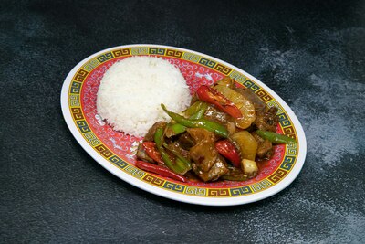 Village Style Braised Beef Brisket with Radish 家常萝卜牛腩饭