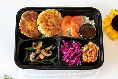 Tofu Cake Platter