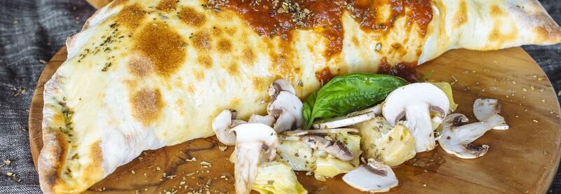 Baked Heaven (Calzones)