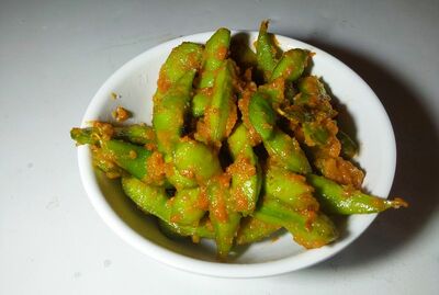 Spicy Garlic Edamame