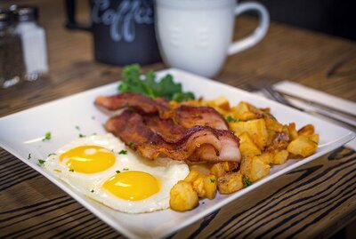 2 Eggs Your Way