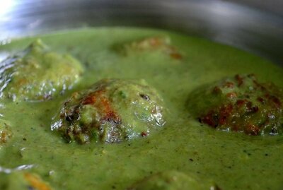 Gulbadan Paalak Kofta