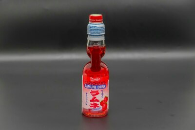 Ramune Strawbery, 200ml