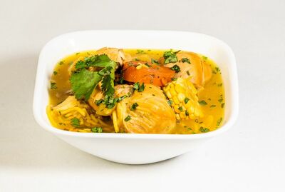 SOPA DE POLLO
