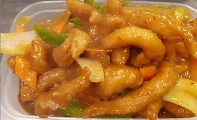 Shredded Chicken in Satay Sauce 沙爹鸡丝