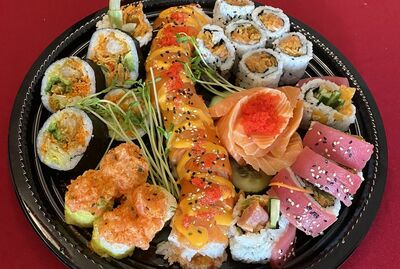 Combo sushi ST-VALENTIN (table d'hote)