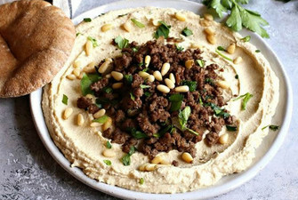 Hummus con Carne