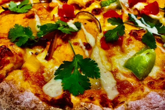 Chicken tikka masala pizza