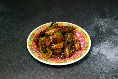Braised Aubergines & Minced Pork in Hot Garlic Sauce 鱼香茄子 (川)