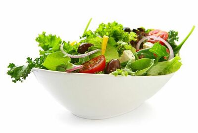 Ensalada turca con queso