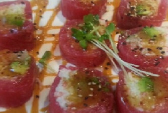 9. Red Blossom Roll (No Rice)