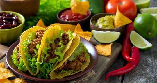 Charcoal Guacamole 4651 n clark 60640