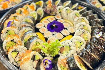 HAPPY SUSHI SET