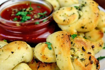 Garlic Knots
