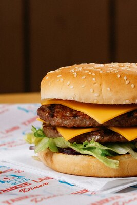 Mega Yankee Cheeseburger