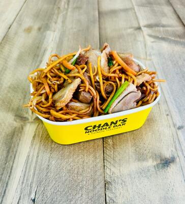 Roast Duck Chow Mein Dry - 鸭面