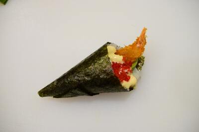 110. Temaki Tempura Langostino