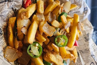 Gluten Free Salt & Pepper Skin on Fries 🧂🌶️🍟