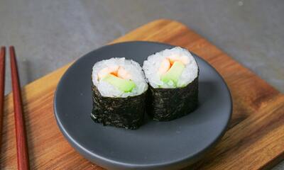 Prawn & Avocado Maki