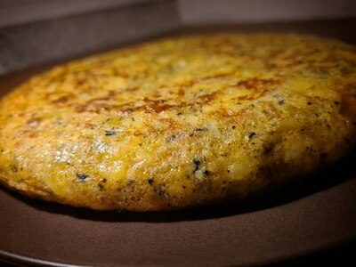 La Trufada (con cebolla caramelizada y salsa tartufada de champiñón y trufa)