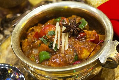 CHICKEN JALFREZI