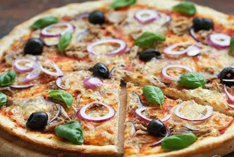 TUNA PIZZA Larg