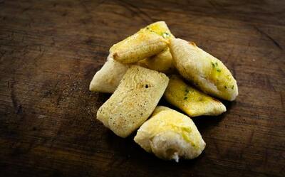 Garlic Doughballs