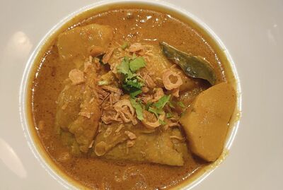 Massaman Curry แกงมัสมั่น