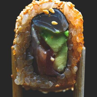 44. Tokushu Maki Roll