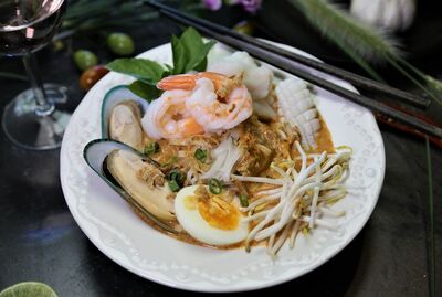 BANGKOK SOUL NOODLE SOUP SEAFOOD