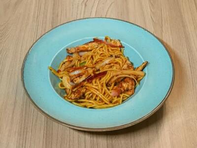 Sweet Chilli Chicken Egg Noodles