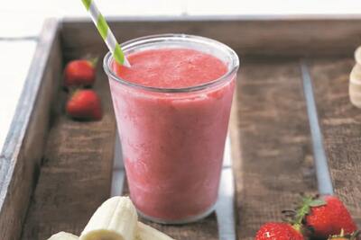 Strawberry Split Smoothie