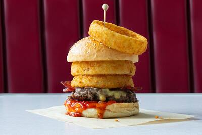 Smokestack Hamburger - Deluxe Hamburger