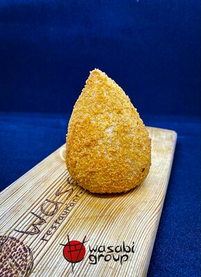 Large Chicken Coxinha