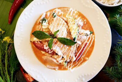 RED CURRY