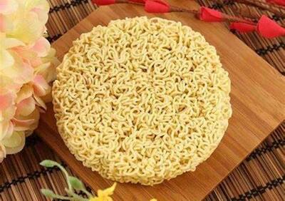 方便面 / Instant Noodles