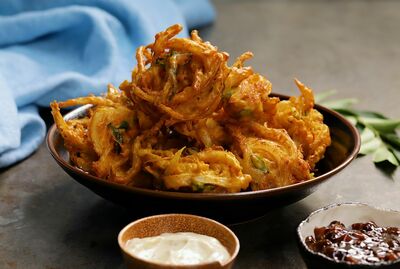 3 - ONION BHAJI