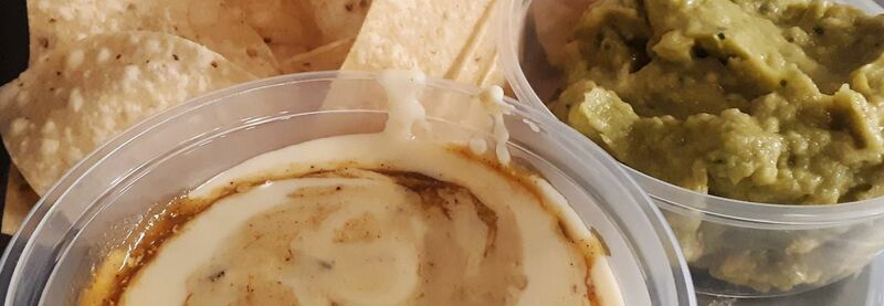 Chips and Salsa / Queso  / Guacamole