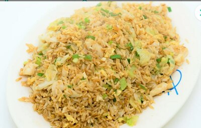Chicken Fried Rice 鸡肉炒饭 (干炒)