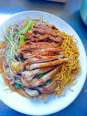 Duck Chow Mein