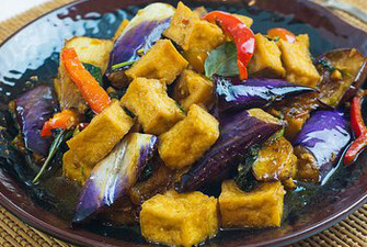 Spicy Eggplant with Tofu ผัดมะเขือ
