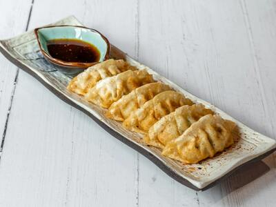 Chicken Gyoza (6)