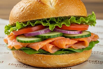 Smoked Salmon & Salad